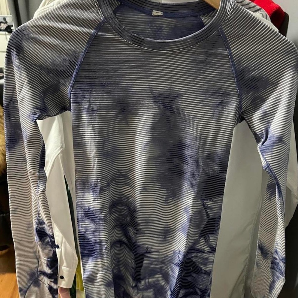 Lululemon swifty tech